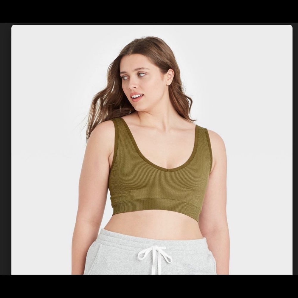 NWOT colsie seamless bralette